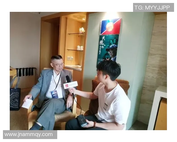 杨丽独家分享飞盘技巧与心得体会助你提升竞技水平与乐趣 杨丽独家分享飞盘技巧与心得体会助你提升竞技水平与乐趣