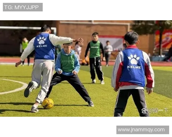 经泰足球引领新风潮助力青少年成长与发展之路